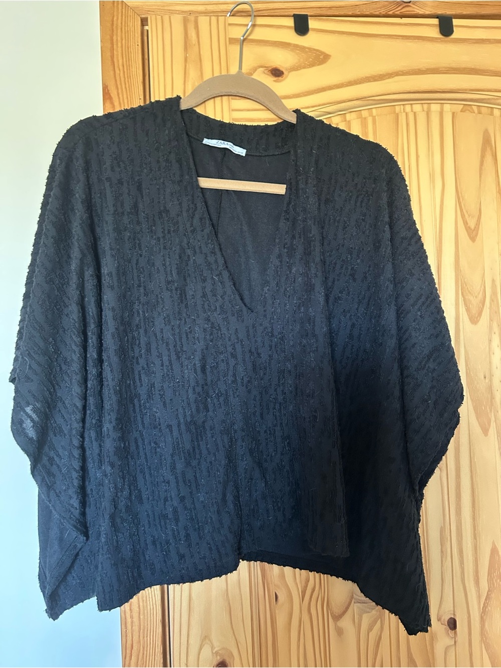 Zara Black Textured V-Neck Women's Top